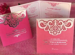 in thiệp giá rẻ GR3021 màu hồng