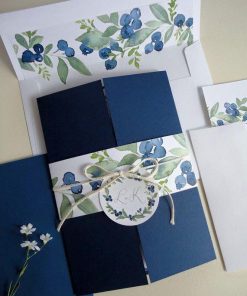 Thiệp cưới cao cấp TGTD063 có màu xanh cobalt hiện đại