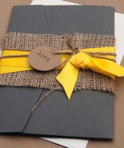 Thiệp cưới giản dị TGTD068 theo cách đơn giản