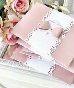 Thiệp cưới TGTD124 phong cách tiểu thư đáng yêu