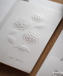 Thiệp cưới sang trọng BH8601