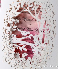 Cận cảnh Thiệp cưới IWP14029 cắt laser khu rừng 3D