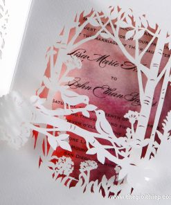 Thiệp cưới IWP14029 đôi uyên ương được cắt laser