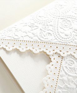 Thiệp cưới BH6036 họa tiết hoa văn 3D