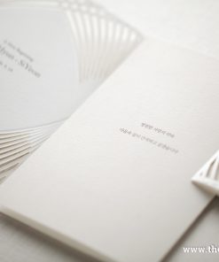 bên trong Thiệp cưới BH7653