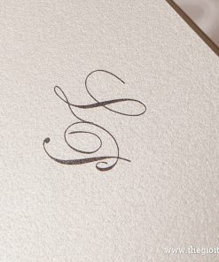 Thiệp cưới W1101 chữ được ép kim