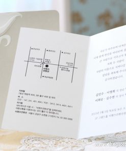 bên trong Thiệp cưới BH3264 vô cùng đẹp